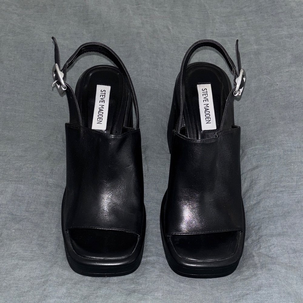 Vintage Vibes Steve Madden Black Open-Toe Slingback Mules